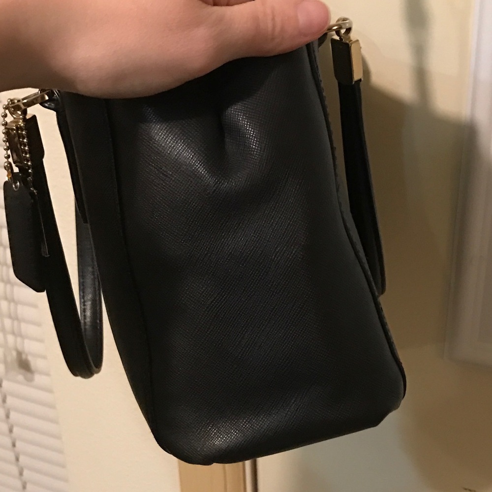 Coach Handbag - Picture 7 of 8